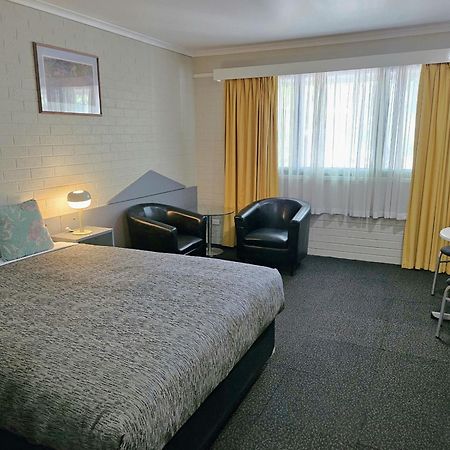 Central Deborah Motel Bendigo Esterno foto
