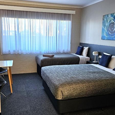 Central Deborah Motel Bendigo Esterno foto