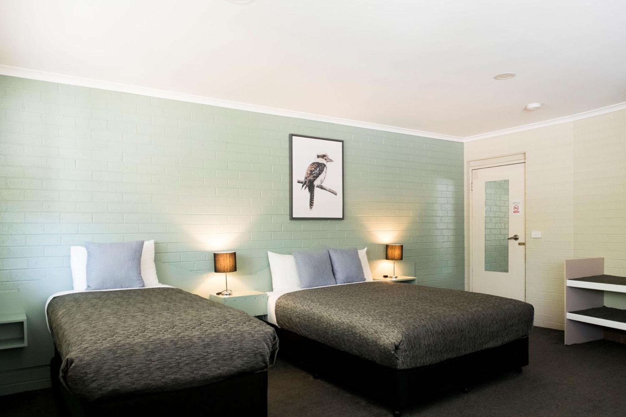 Central Deborah Motel Bendigo Esterno foto