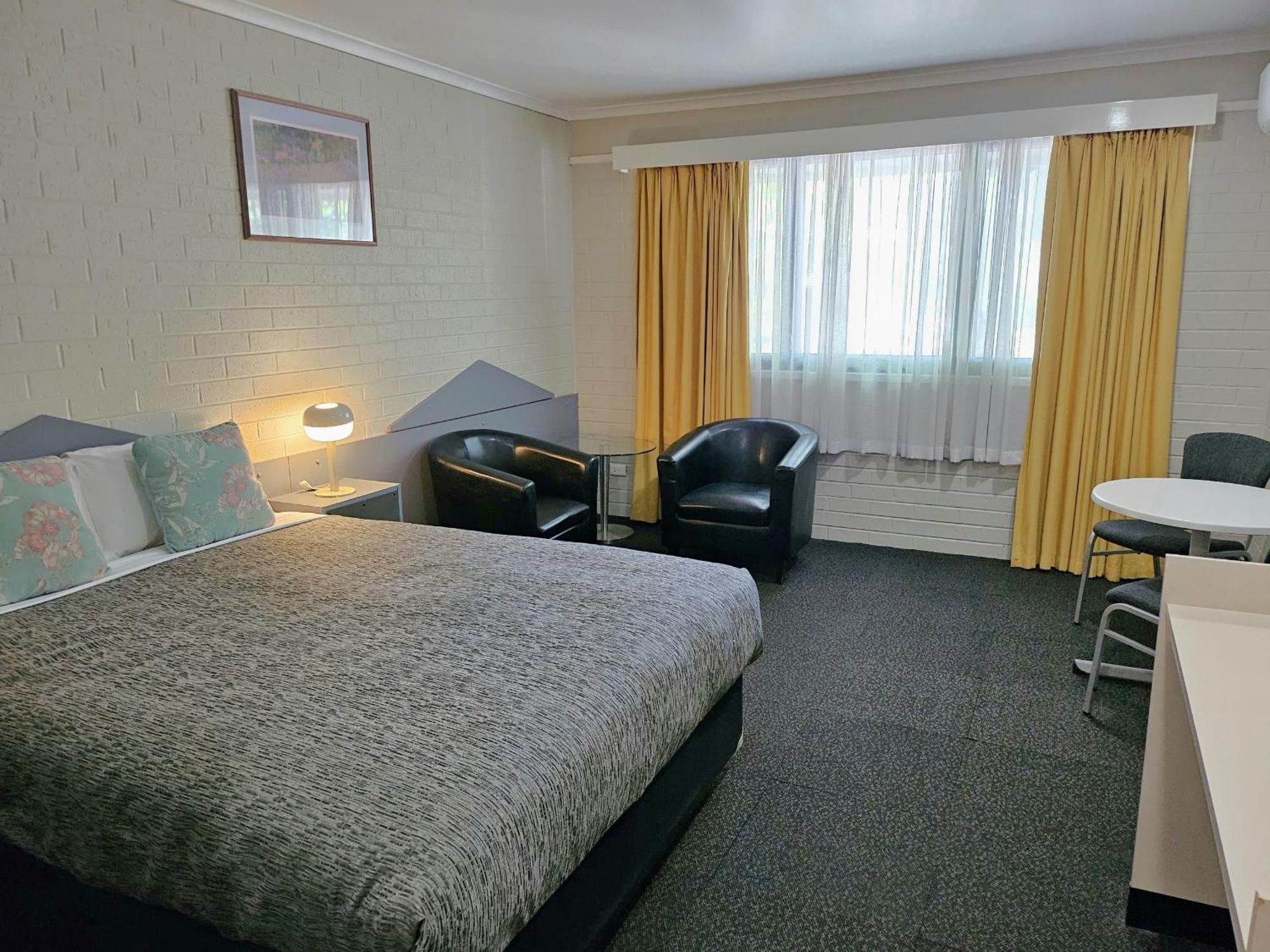 Central Deborah Motel Bendigo Esterno foto