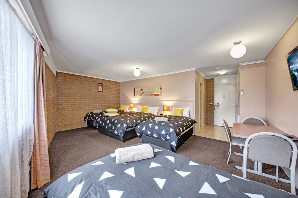 Central Deborah Motel Bendigo Esterno foto