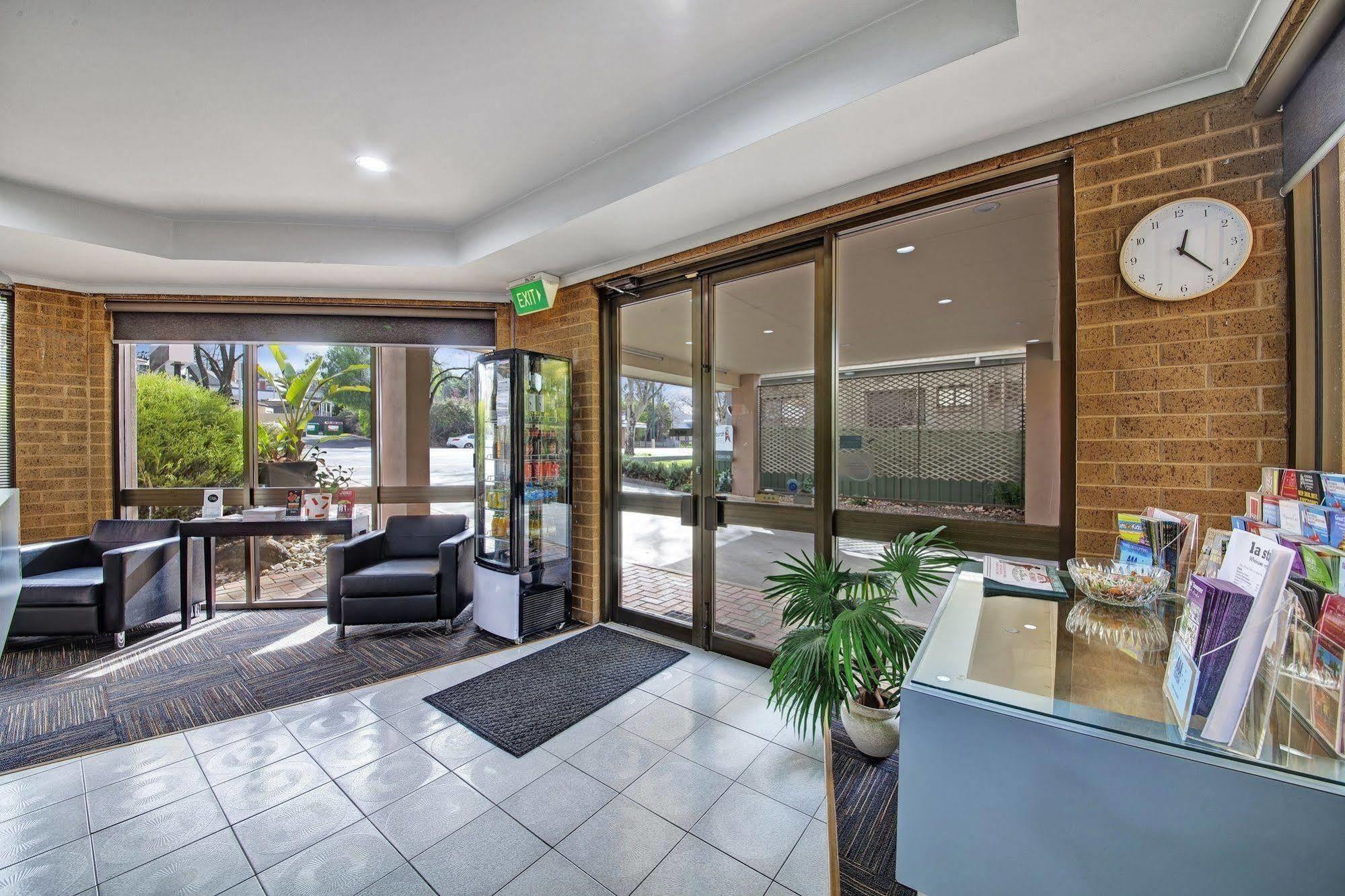 Central Deborah Motel Bendigo Esterno foto